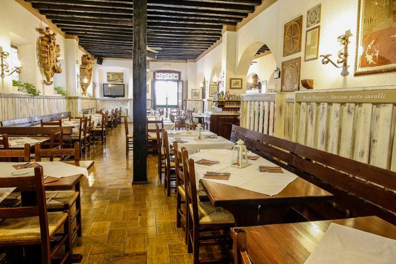 Dogana Vecchia - Hotel & Residence B&B Ristorante & Pizzeria Trivignano Udinese Exterior foto